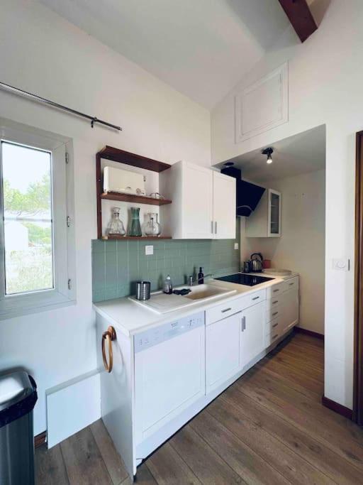 Magnifique Appartement Traversant Avec Vue Sur Le Golf Ла-Гранд-Мот Экстерьер фото